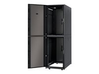 APC NetShelter SX Colocation 2 x 20U Enclosure with Sides - Rack - svart - 42U - 19" - för P/N: SMTL1500RM3UC, SMTL1500RMI3UC, SRT3000XLAUS, SRTL3KRM1UC, SRTL3KRM1UNC AR3200